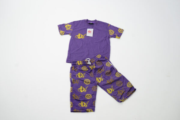 Purple t-shirt and short set with gold logo print